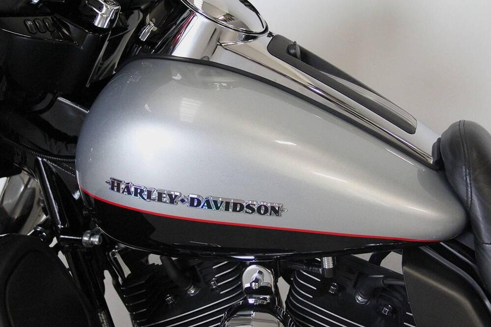 Harley-Davidson 1690 Electra Glide Ultra Limited (2014 - 15) - FLHTK (13)