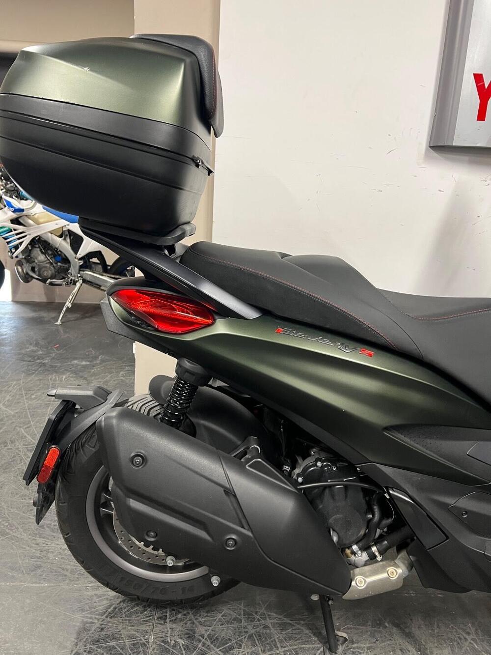 Piaggio Beverly 400 S ABS-ASR (2021 - 24) (4)