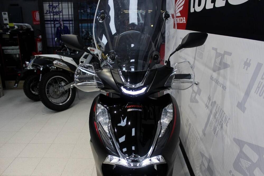 Honda SH 350 Sport (2021 - 24) (4)