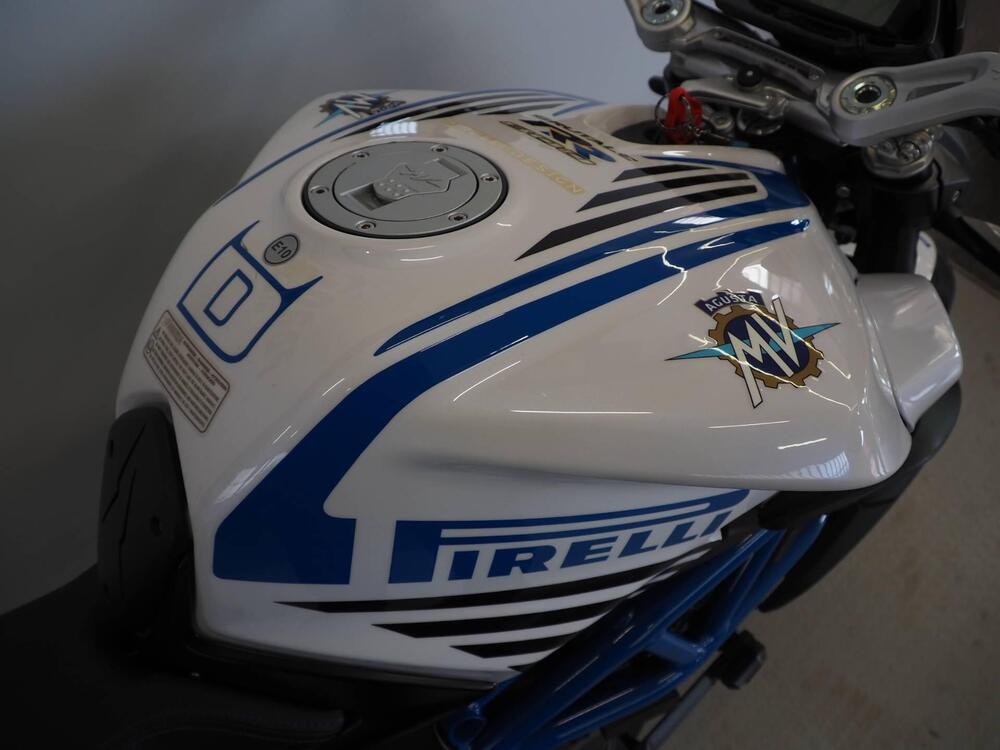 MV Agusta Dragster 800 RR Pirelli (2019) (7)