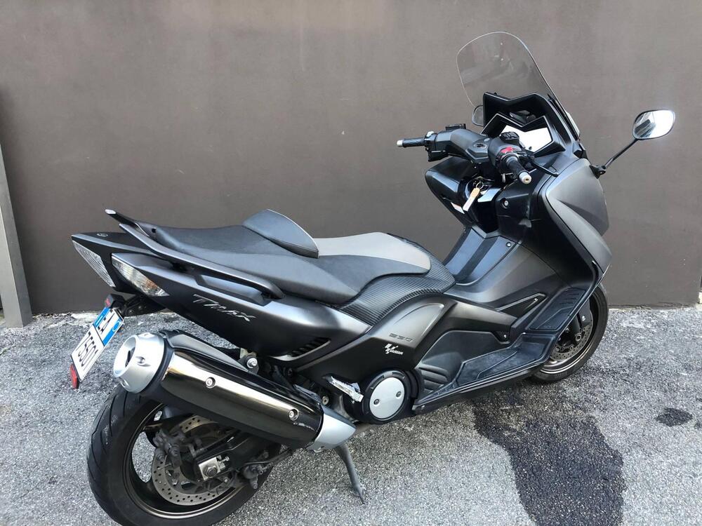 Yamaha T-Max 530 (2012 - 14) (2)