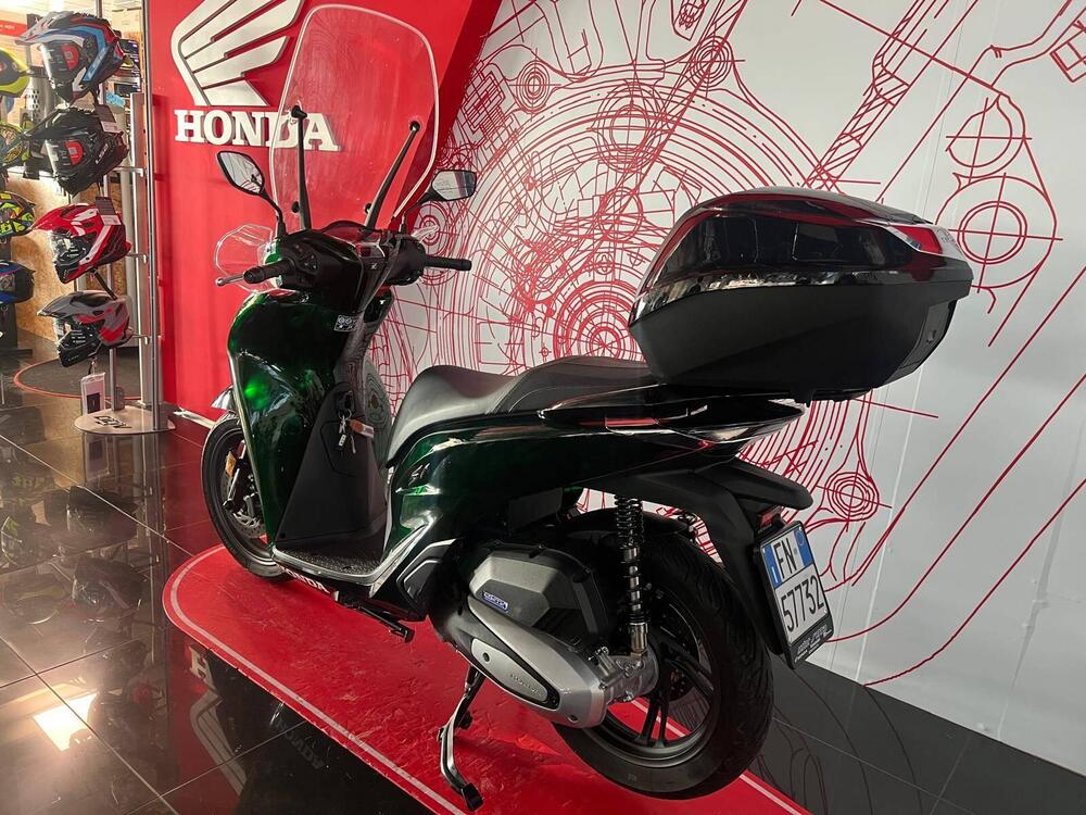 Honda SH 150i Vetro (2024 - 25) (7)