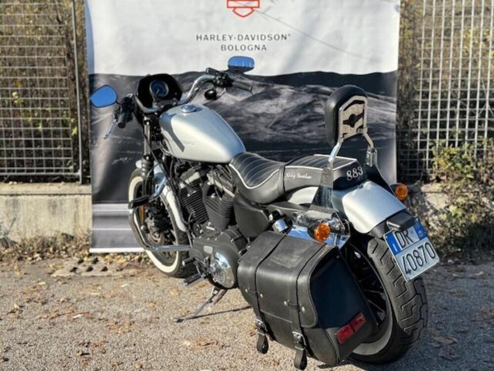 Harley-Davidson 883 Iron (2009 - 11) - XL 883N (10)