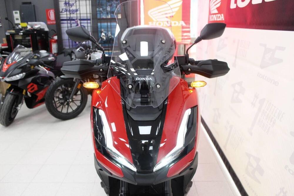 Honda ADV 350 (2025) (4)