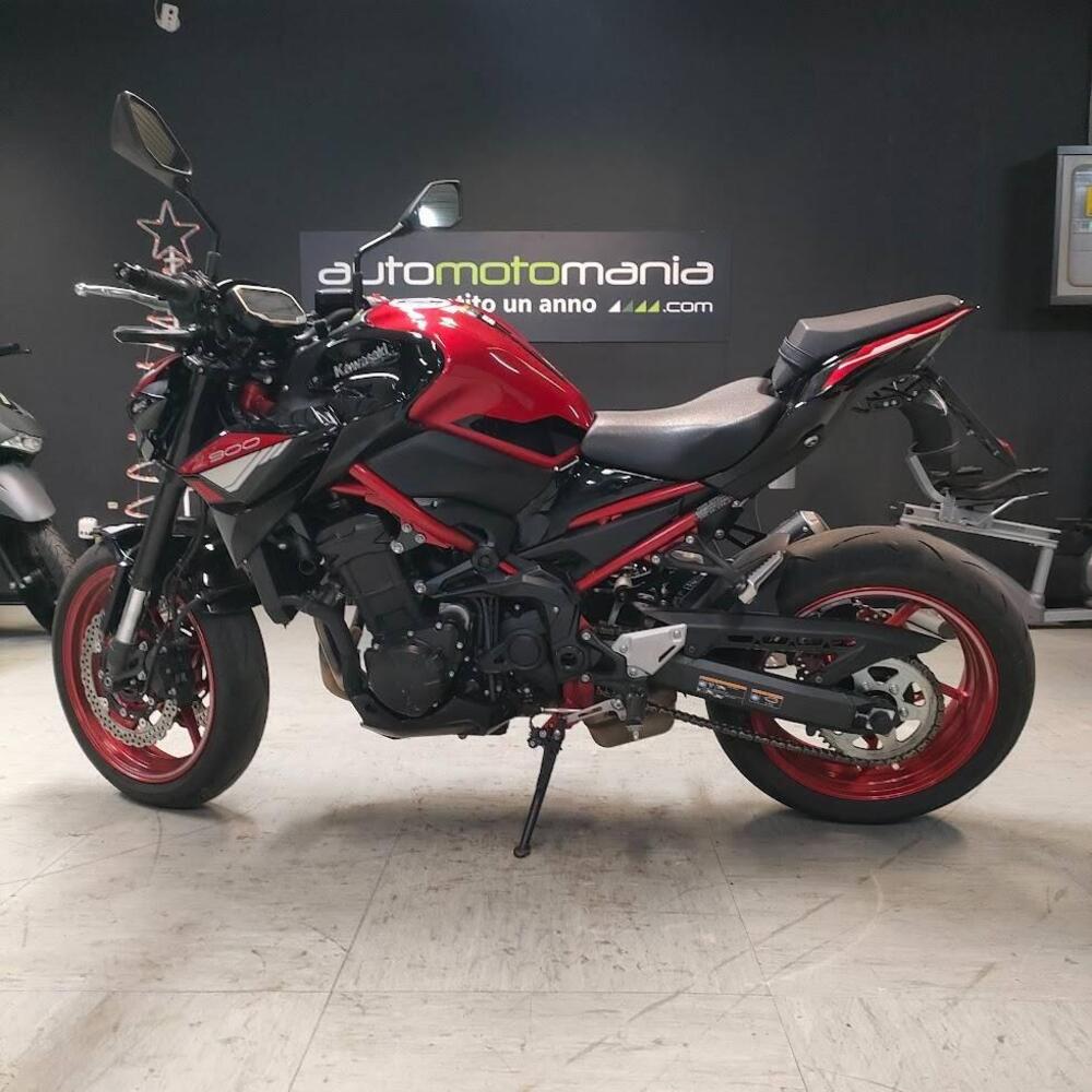 Kawasaki Z 900 (2025 - 26)