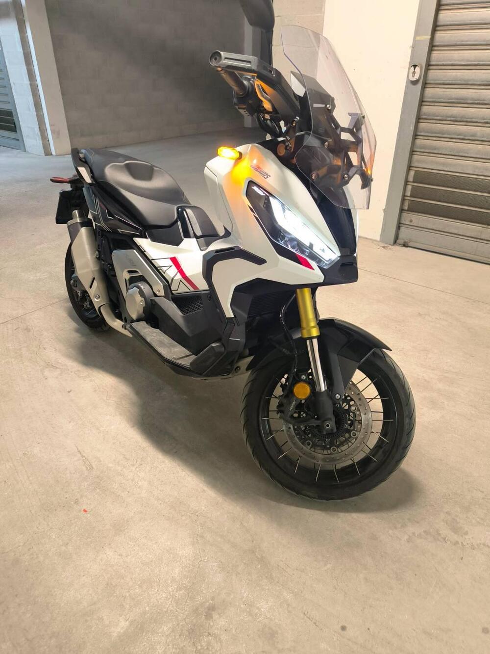 Honda X-ADV 750 DCT (2021 - 24) (2)