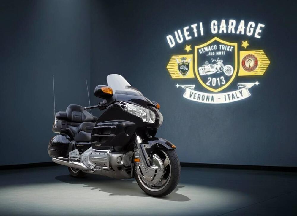 Honda GL 1800 Gold Wing (2000 - 05)