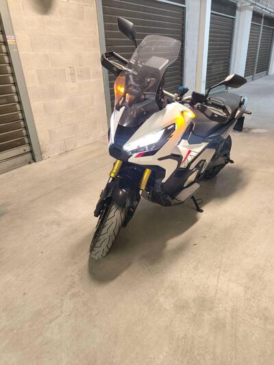 Honda X-ADV 750 DCT (2021 - 24) usata