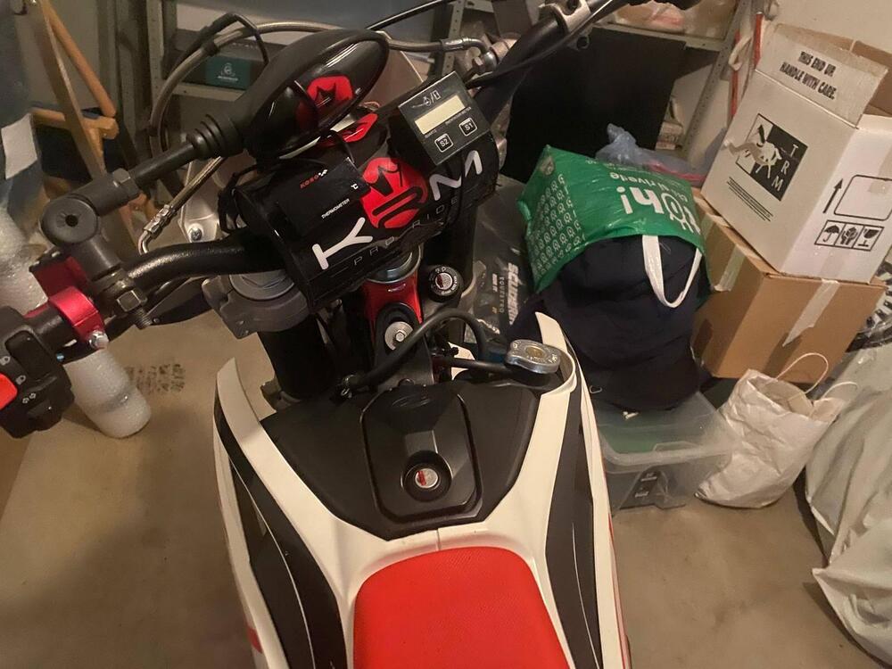 Betamotor RR 50 Motard (2021 - 25) (4)