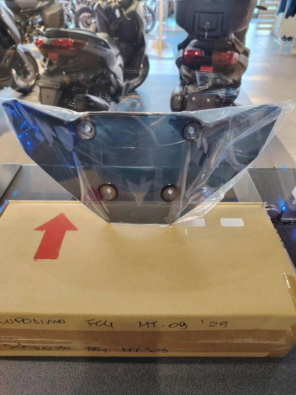 CUPOLINO MT-09 2025 Yamaha