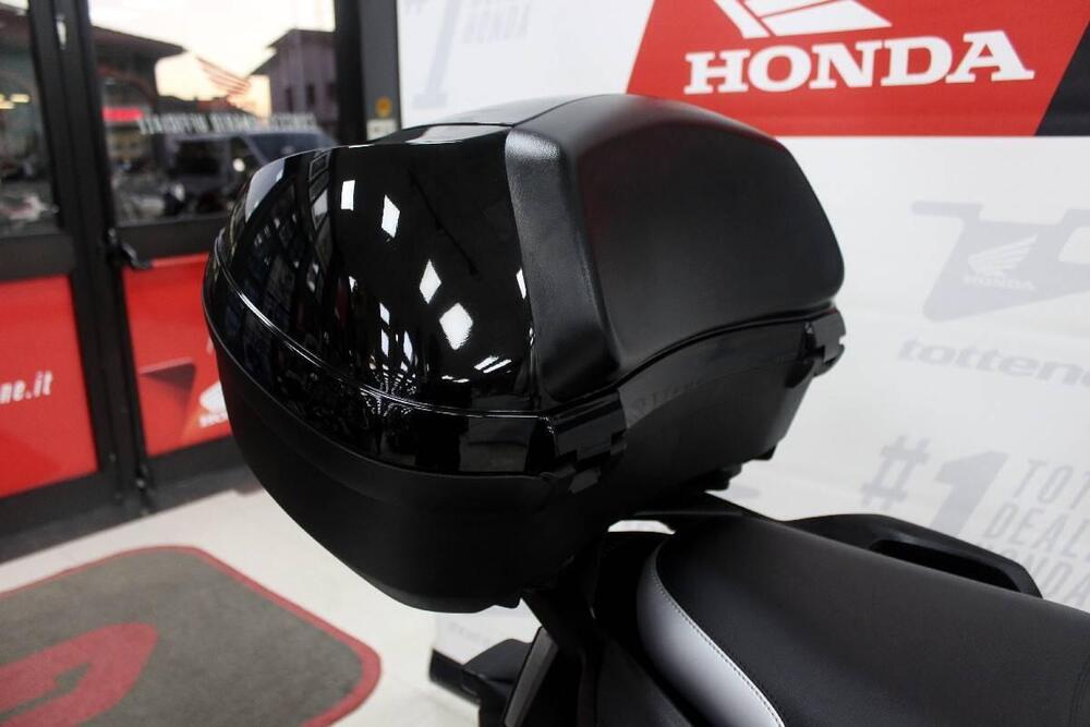 Honda VFR 1200 F DCT ABS (2010 - 16) (5)