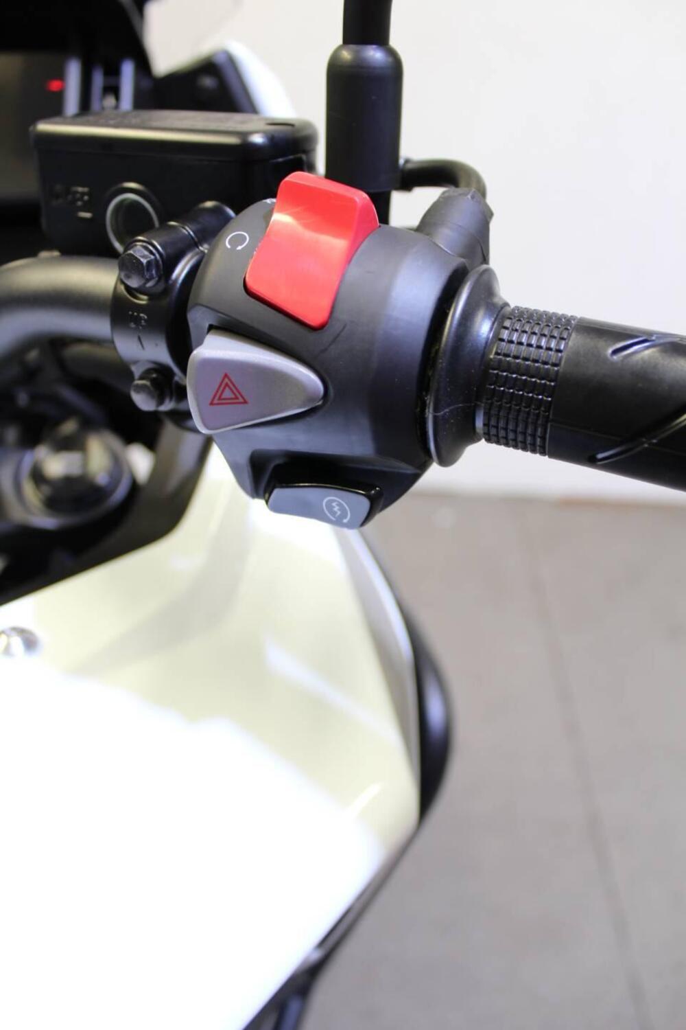 Honda NX500 (2024 - 25) (11)