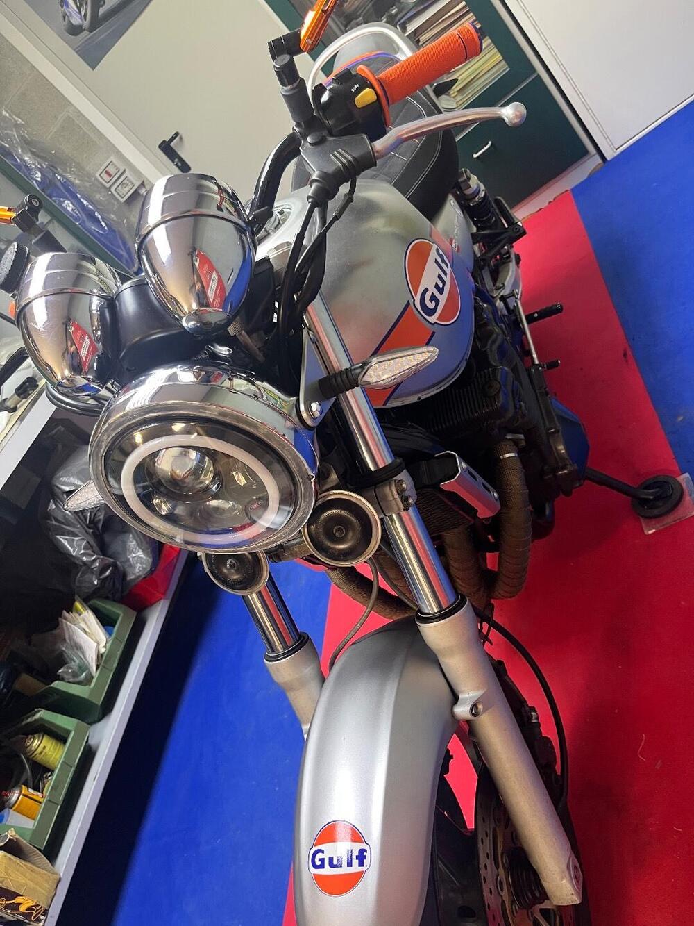 Suzuki GSX 750 (1998 - 03) (4)