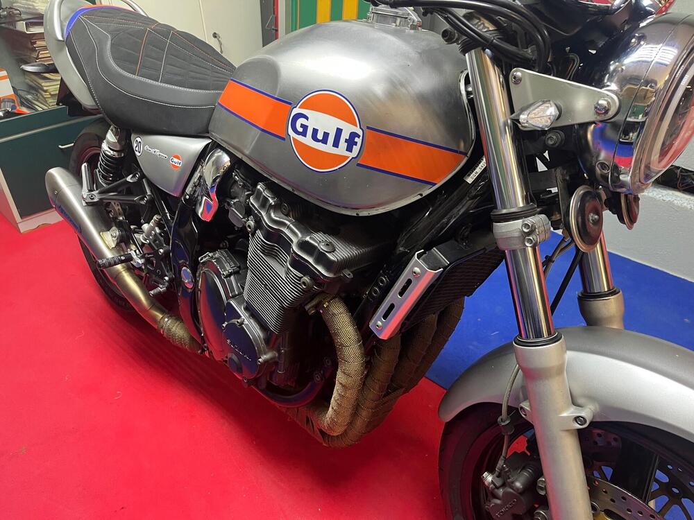 Suzuki GSX 750 (1998 - 03) (5)