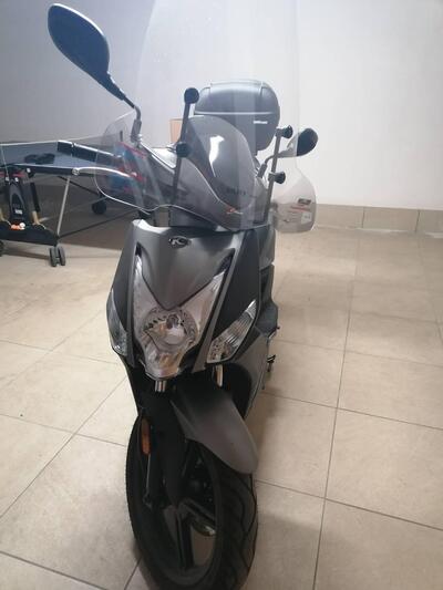 Kymco Agility 200i R16 + (2021 - 25) usata