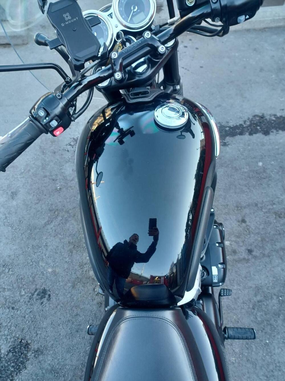 Triumph Bonneville T100 Black (2017 - 20) (6)