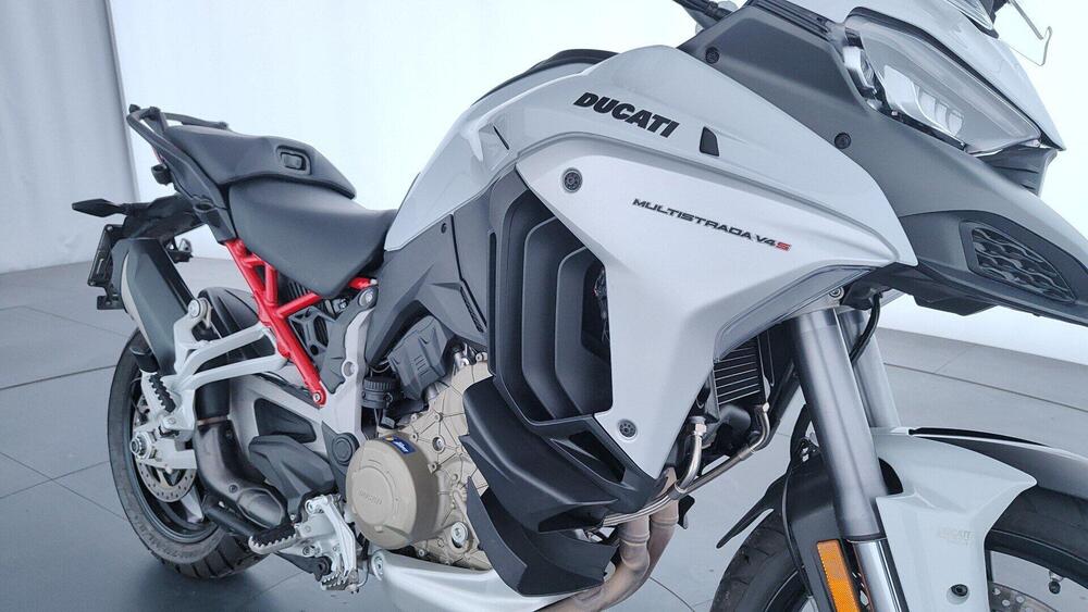 Ducati Multistrada V4 (2025) (12)