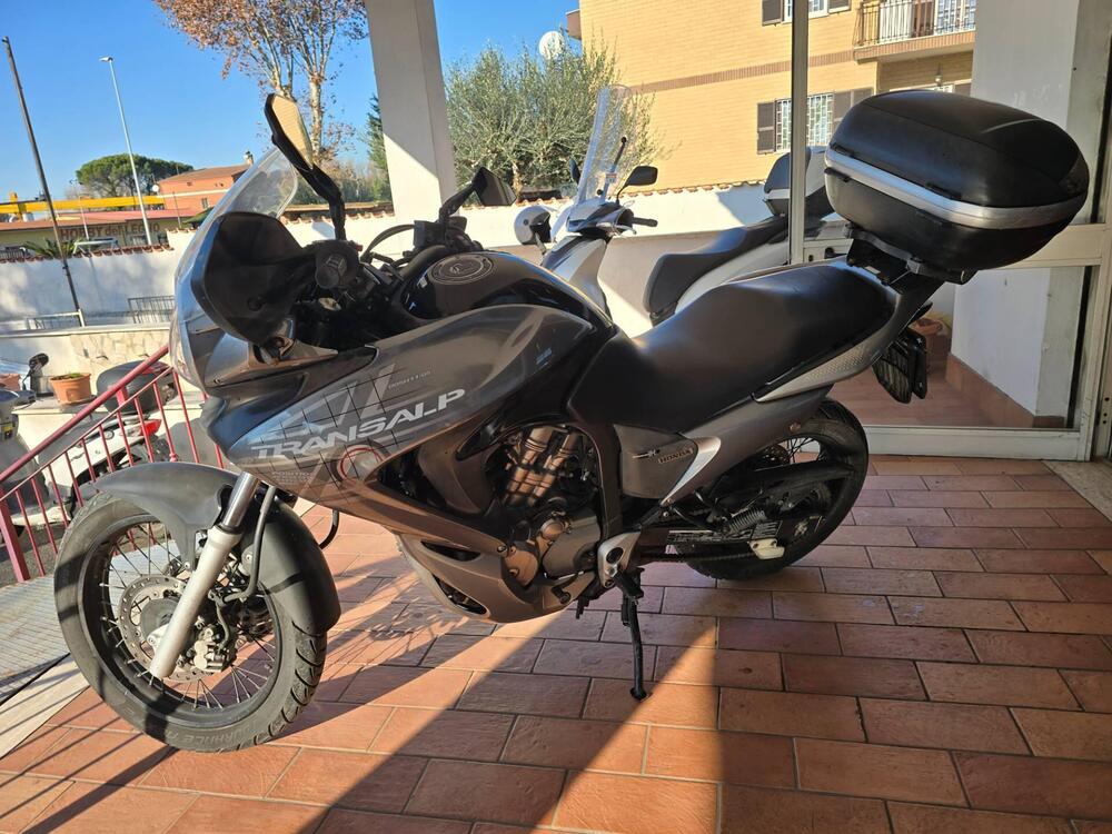 Honda Transalp XL 700 V (2007 - 2013) (4)