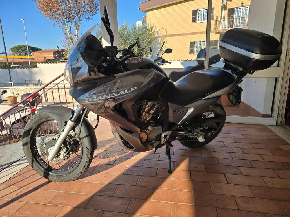 Honda Transalp XL 700 V (2007 - 2013) (2)