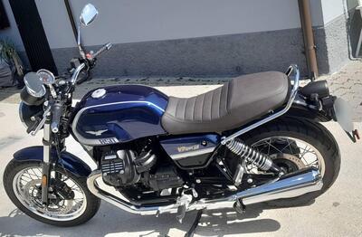 Moto Guzzi V7 Special (2021 - 24) usata