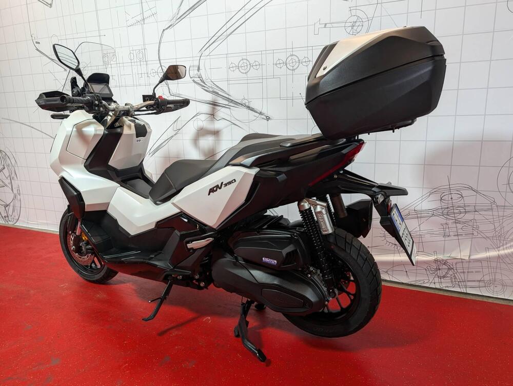 Honda ADV 350 (2022 - 24) (8)