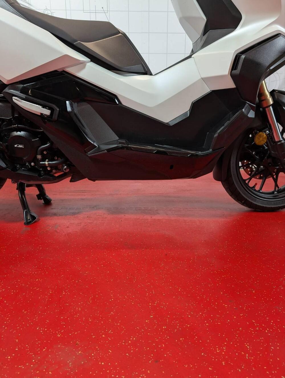Honda ADV 350 (2022 - 24) (13)