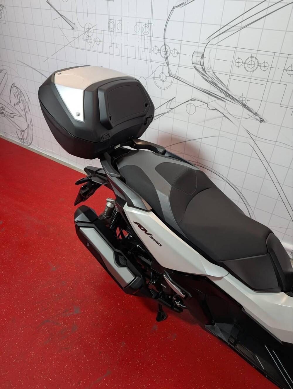 Honda ADV 350 (2022 - 24) (12)