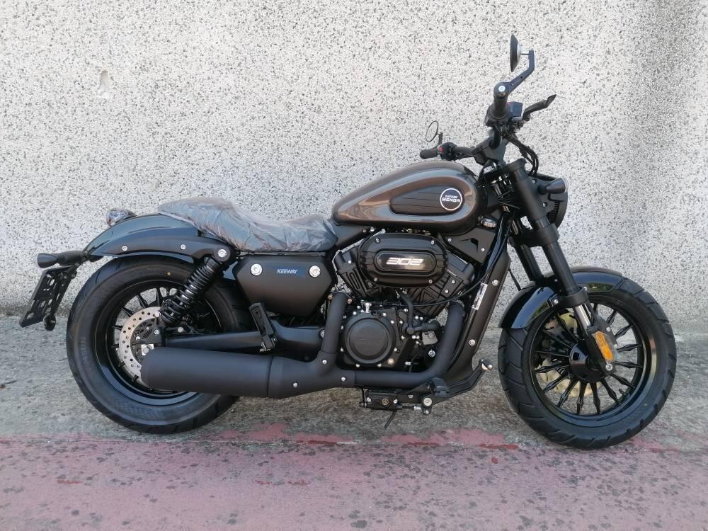 Keeway Motor V302 C (2022 - 25) (2)