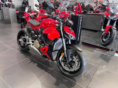 Ducati Streetfighter V4 (2025) nuova