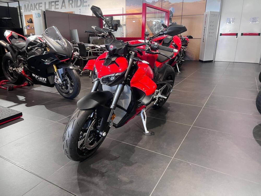 Ducati Streetfighter V4 (2025 - 26) (9)