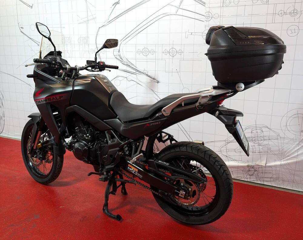 Honda Transalp XL750 (2023 - 24) (8)