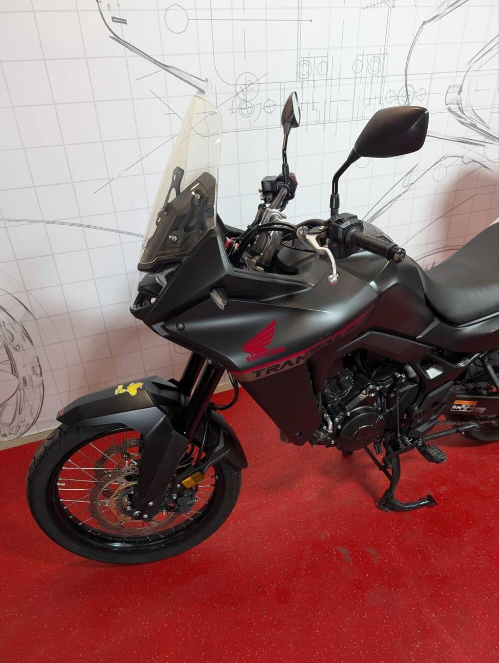 Honda Transalp XL750 (2023 - 24) (18)