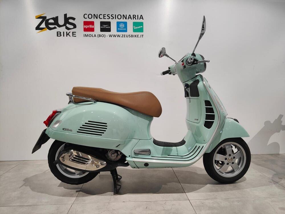 Vespa GTS 300 Hpe (2019)