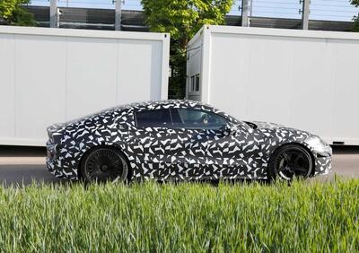 Mercedes-AMG GT elettrica 2026: potenza da hypercar, efficienza da compatta