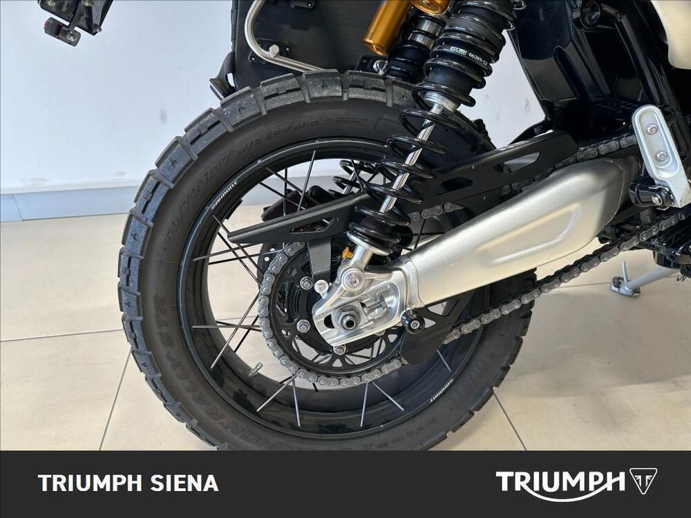 Triumph Scrambler 1200 XE (2021 - 23) (10)