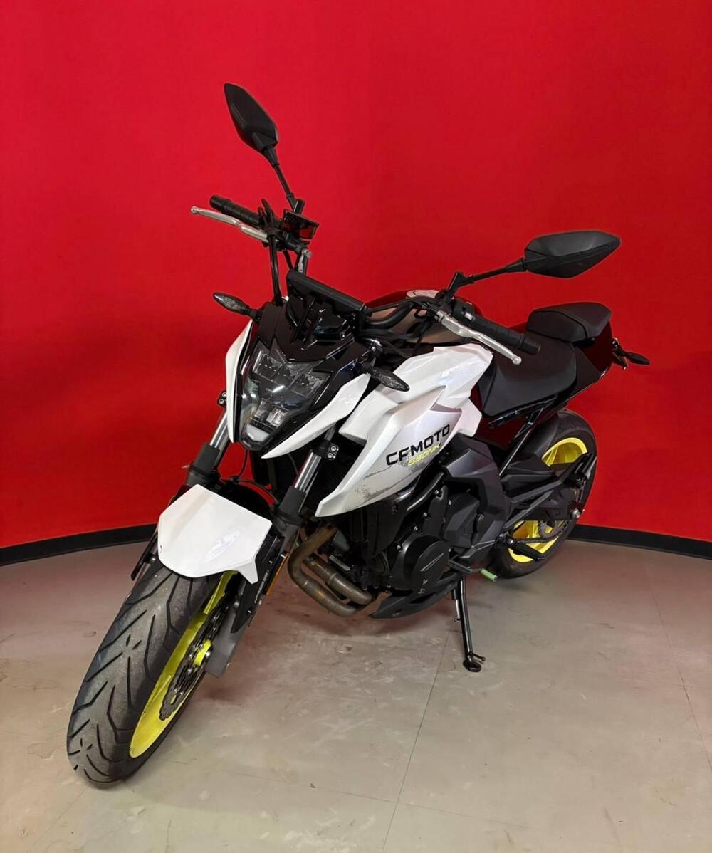 CFMOTO 650NK (2021 - 24) (2)
