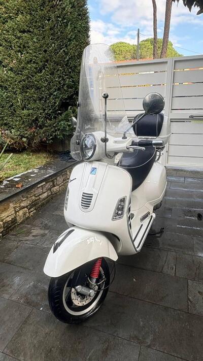 Vespa GTS 300 Super (2008 - 16) usata