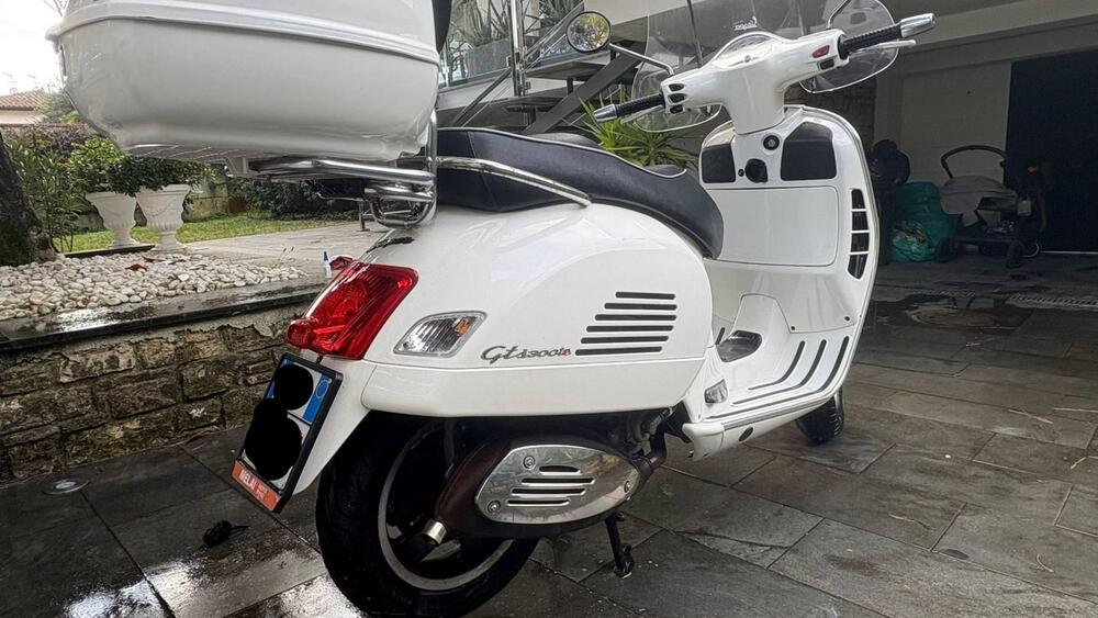Vespa GTS 300 Super (2008 - 16) (6)