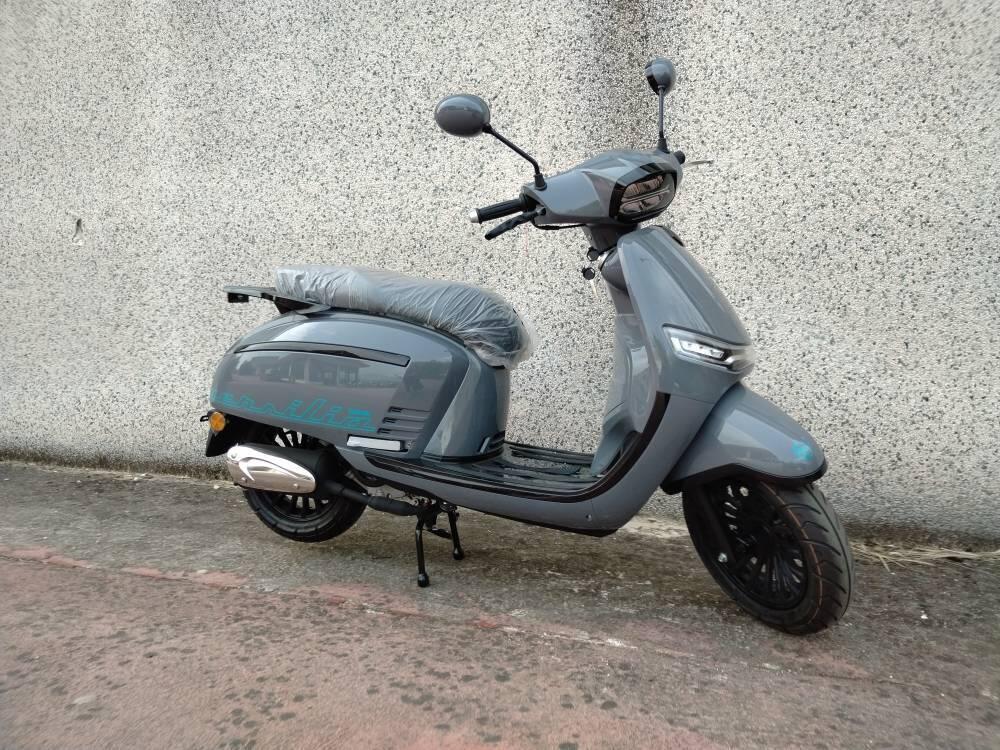 Keeway Motor Versilia 50 (2024 - 25) (2)