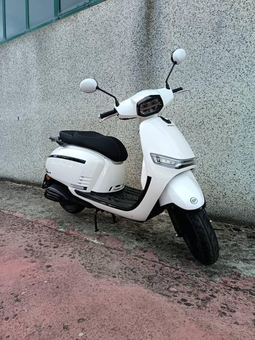 Keeway Motor Versilia 50 (2024 - 25) (7)