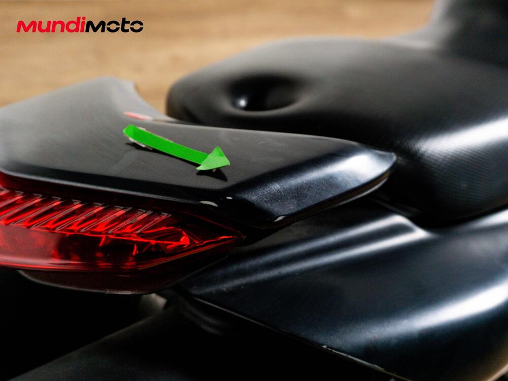 Ducati Hypermotard 796 (2012) (14)