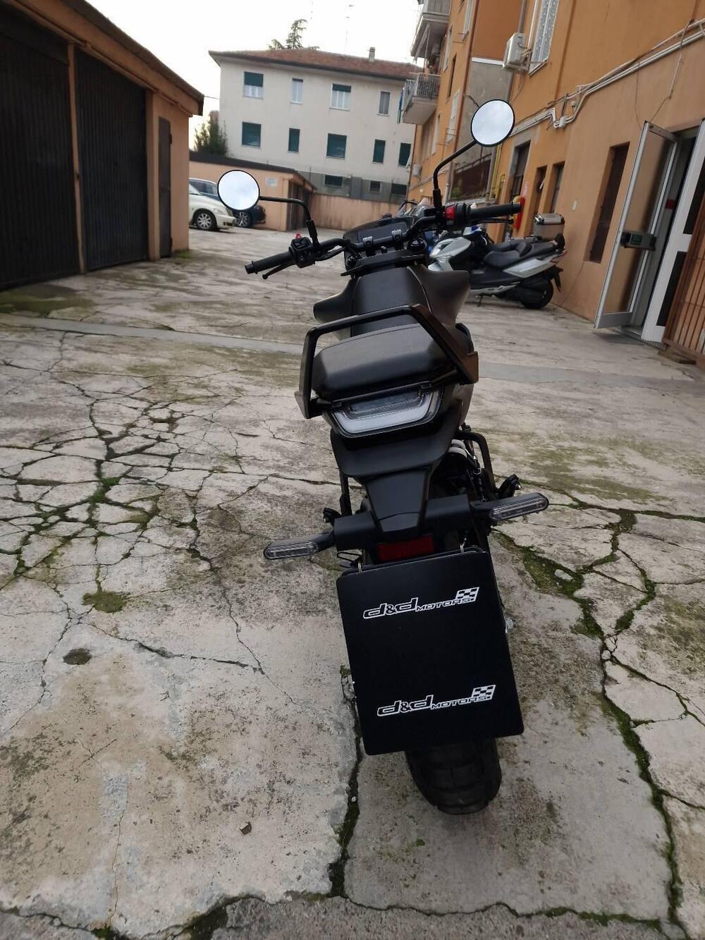 Husqvarna Svartpilen 125 (2024 - 25) (7)