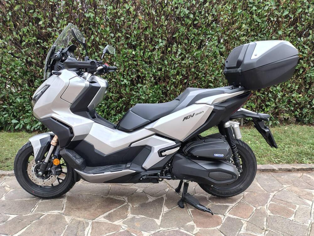 Honda ADV 350 (2022 - 24) (2)