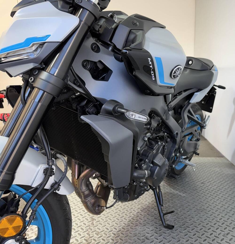 Yamaha MT-09 (2024 - 25) (7)
