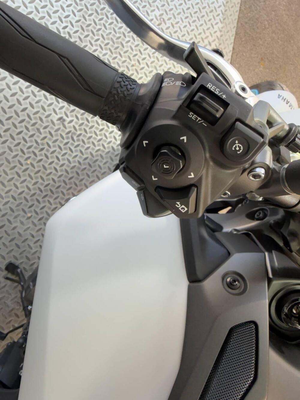 Yamaha MT-09 (2024 - 25) (9)