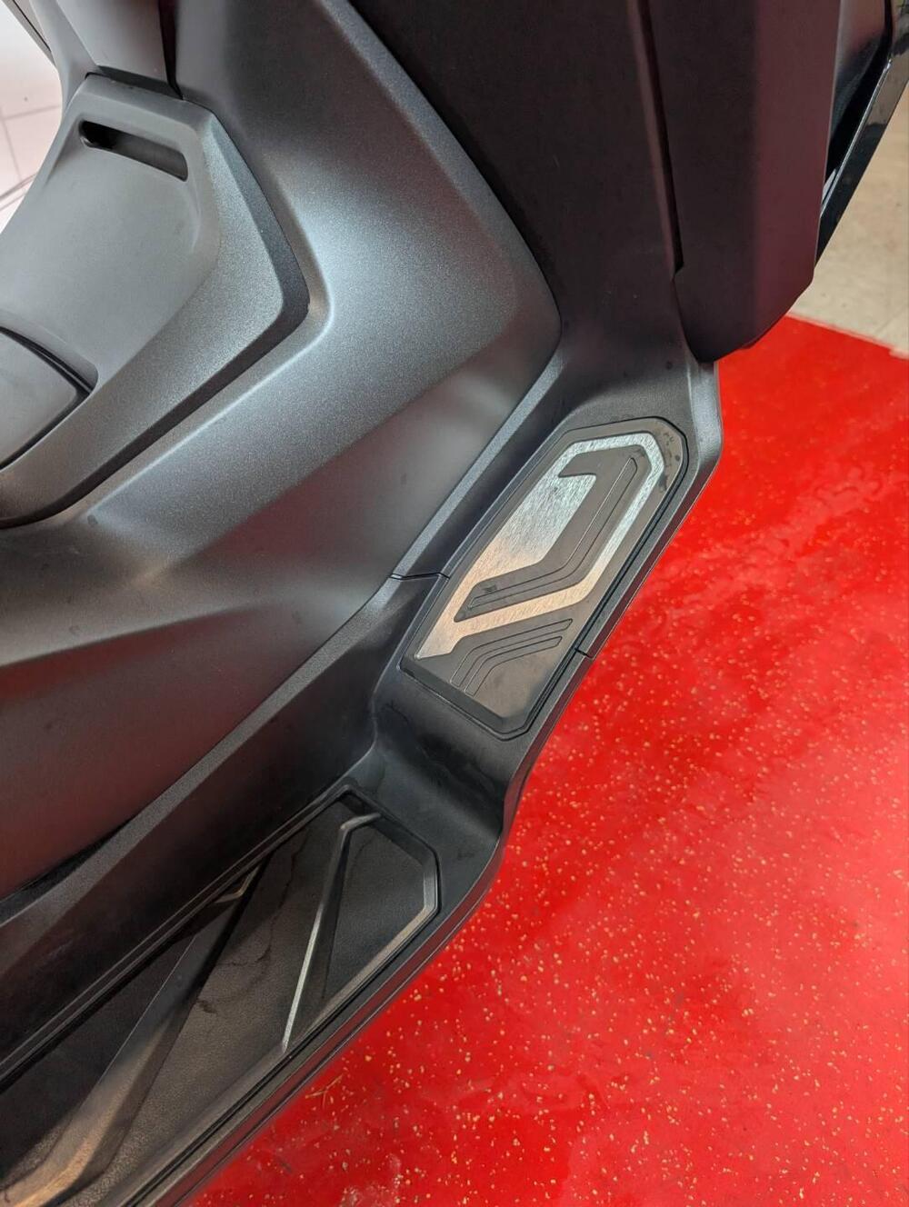 Honda Forza 350 (2022 - 24) (14)