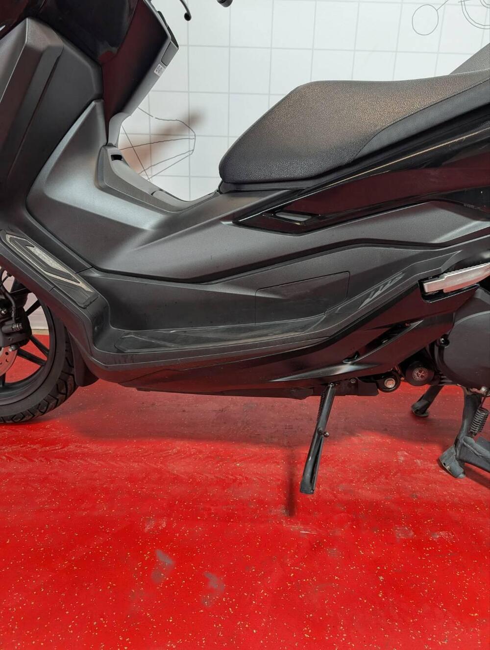 Honda Forza 350 (2022 - 24) (19)