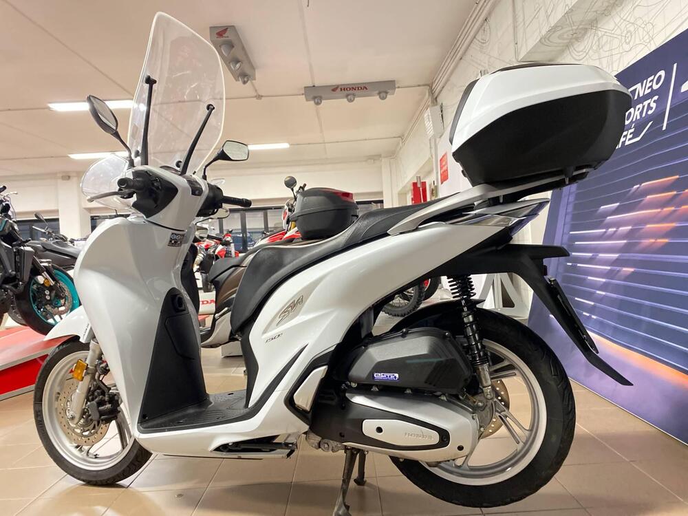 Honda SH 150i (2020 - 23) (9)