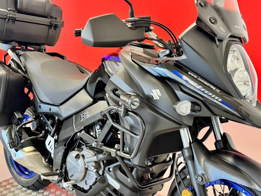 Suzuki V-Strom 650XT Explorer (2022 - 25) (11)