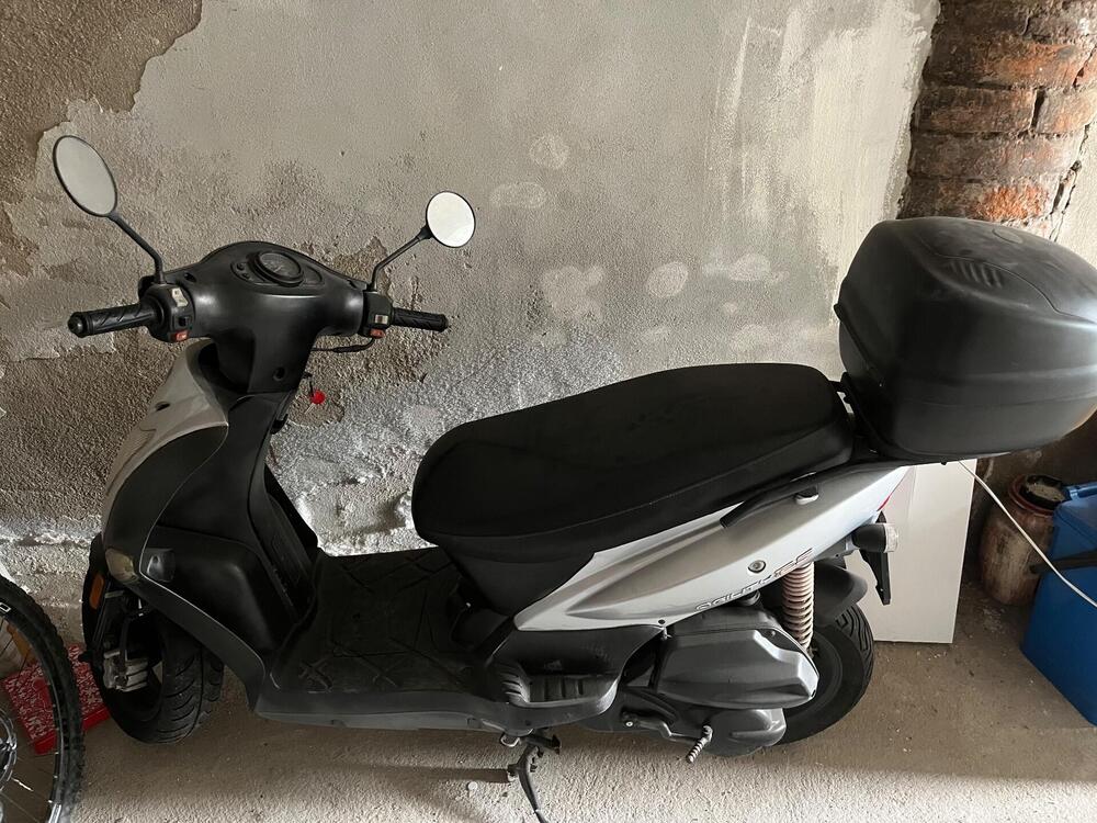 Kymco Agility 125 (2005 - 06) (4)